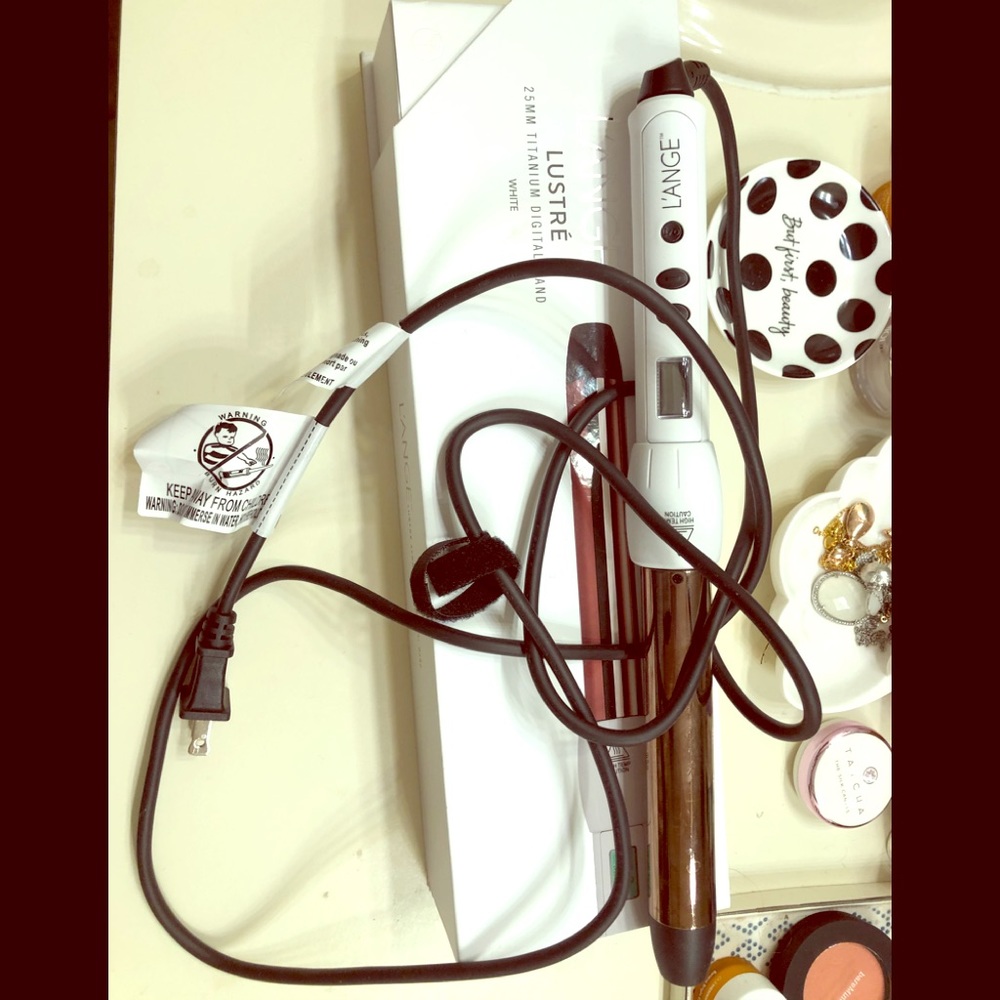 L’ange Lustre 1” White Curling Iron - New in Box